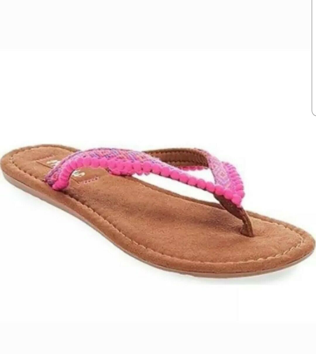 pom pom flip flops