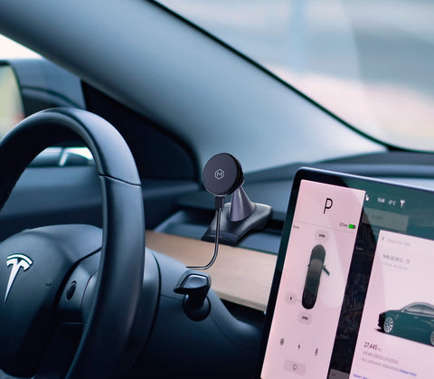 Tesla Phone Mount - MagSafe