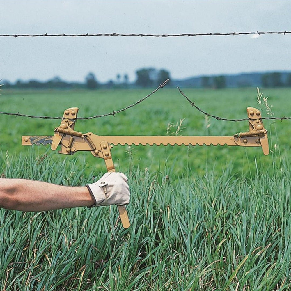 barb wire fence puller