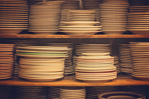 pile of stacked plates