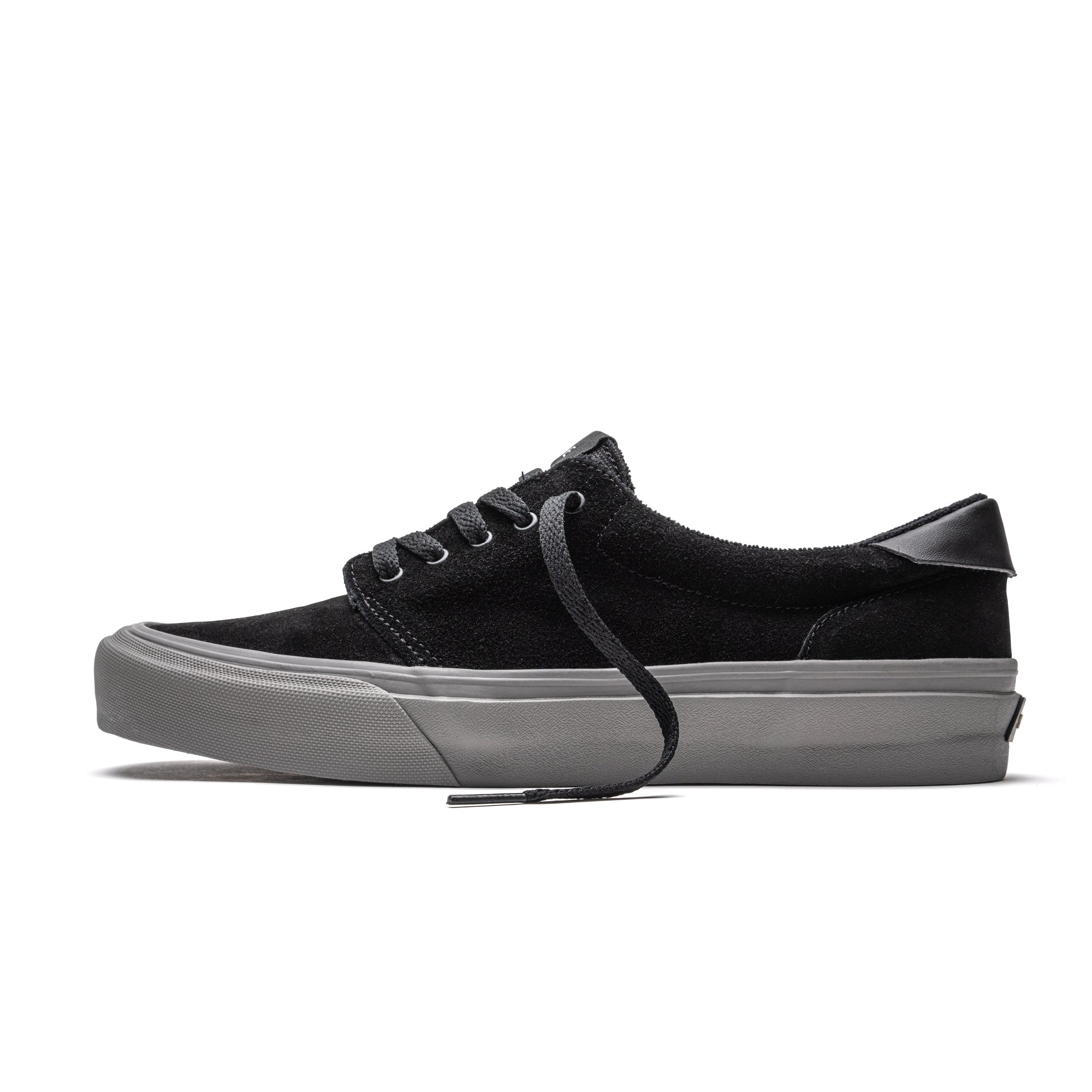 straye fairfax black birdie skate shoes