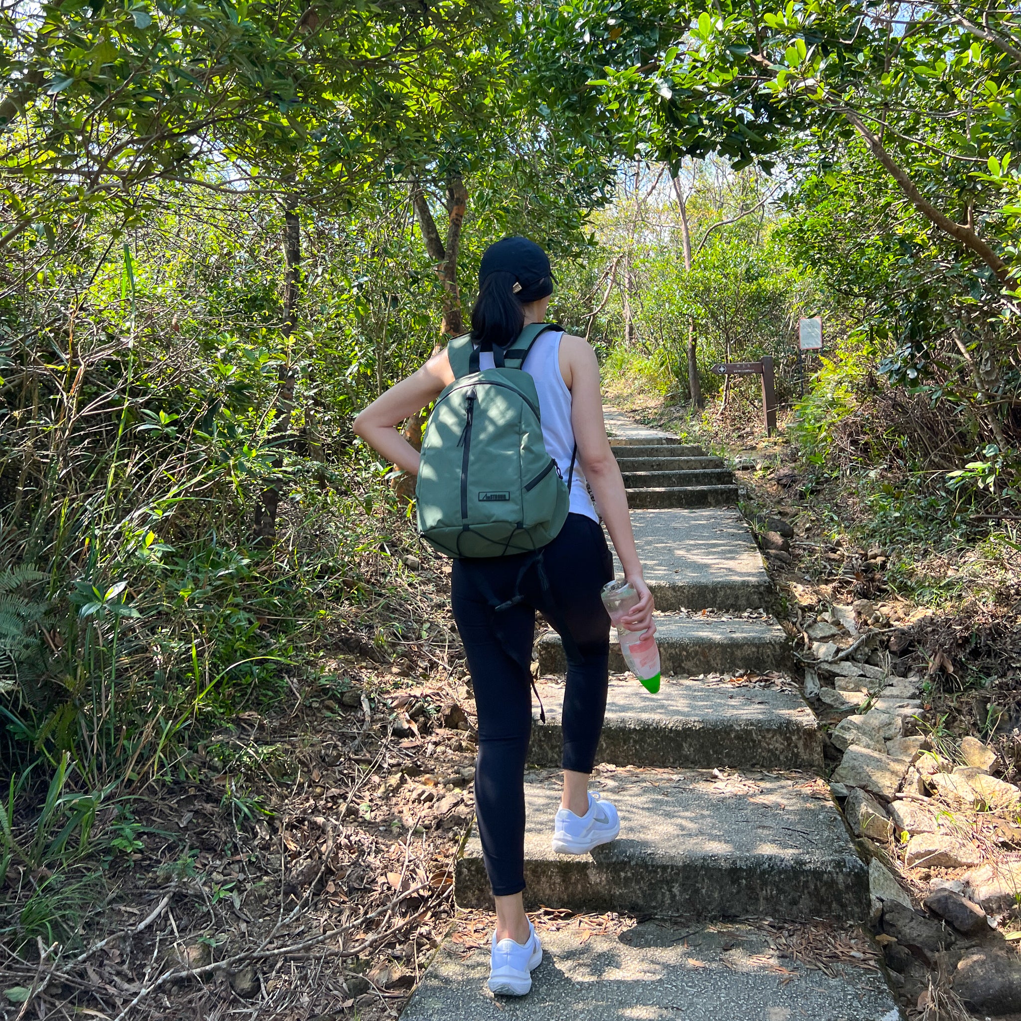 AmSTRONG | Scenic Hike to Big Wave Bay & Shek O