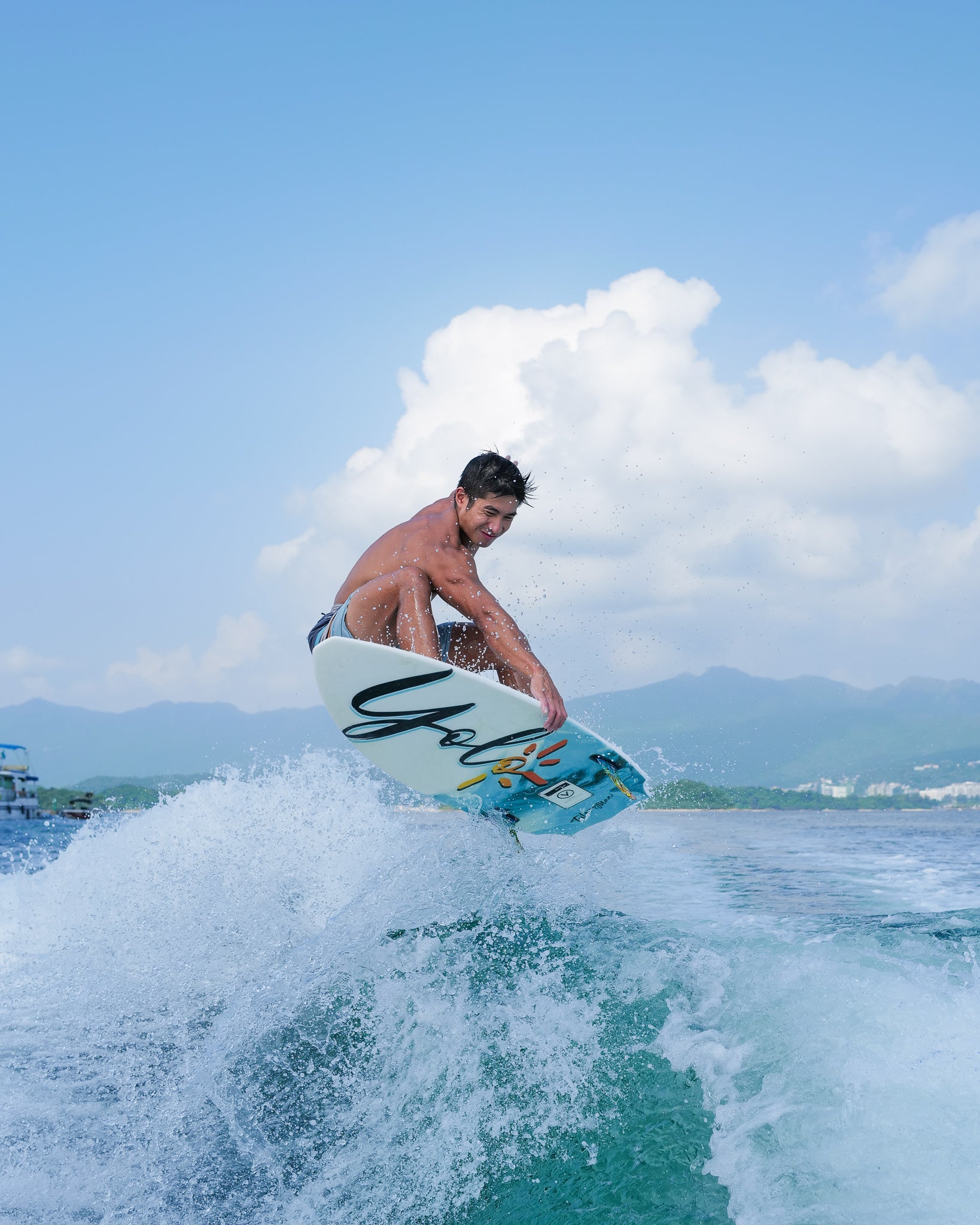 AmSTRONG Blog| Wakesurfing tricks