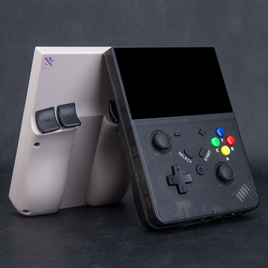 m18-retro-portable-handheld-game-console (12).jpg__PID:3719740a-c23d-4a35-834b-1cbc11d54c6d