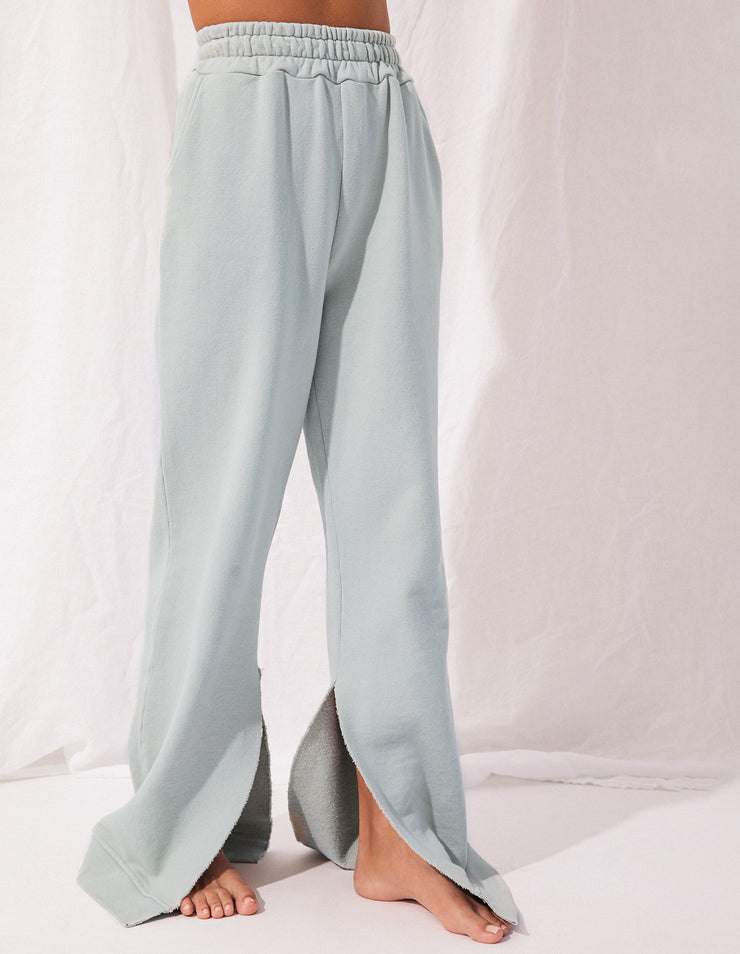 FAIRFAX SWEAT PANT IN GREEN LILY