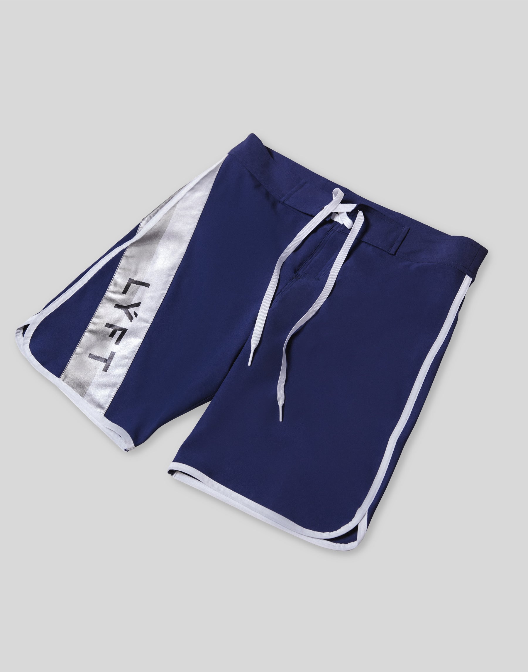 短納期早者勝ち! LÝFT STAGE SHORTS - BLACK | cubeselection.com