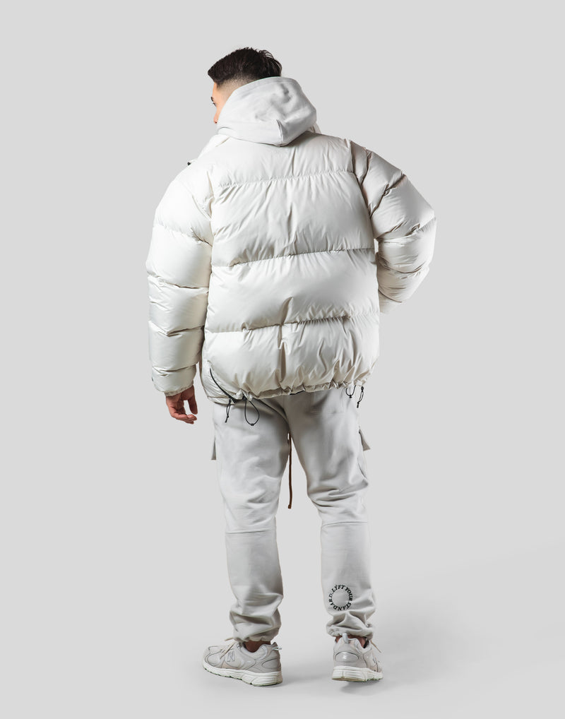 はもう LÝFT Whiteの通販 by x shop｜ラクマ GENUINE DOWN JACKET だけの