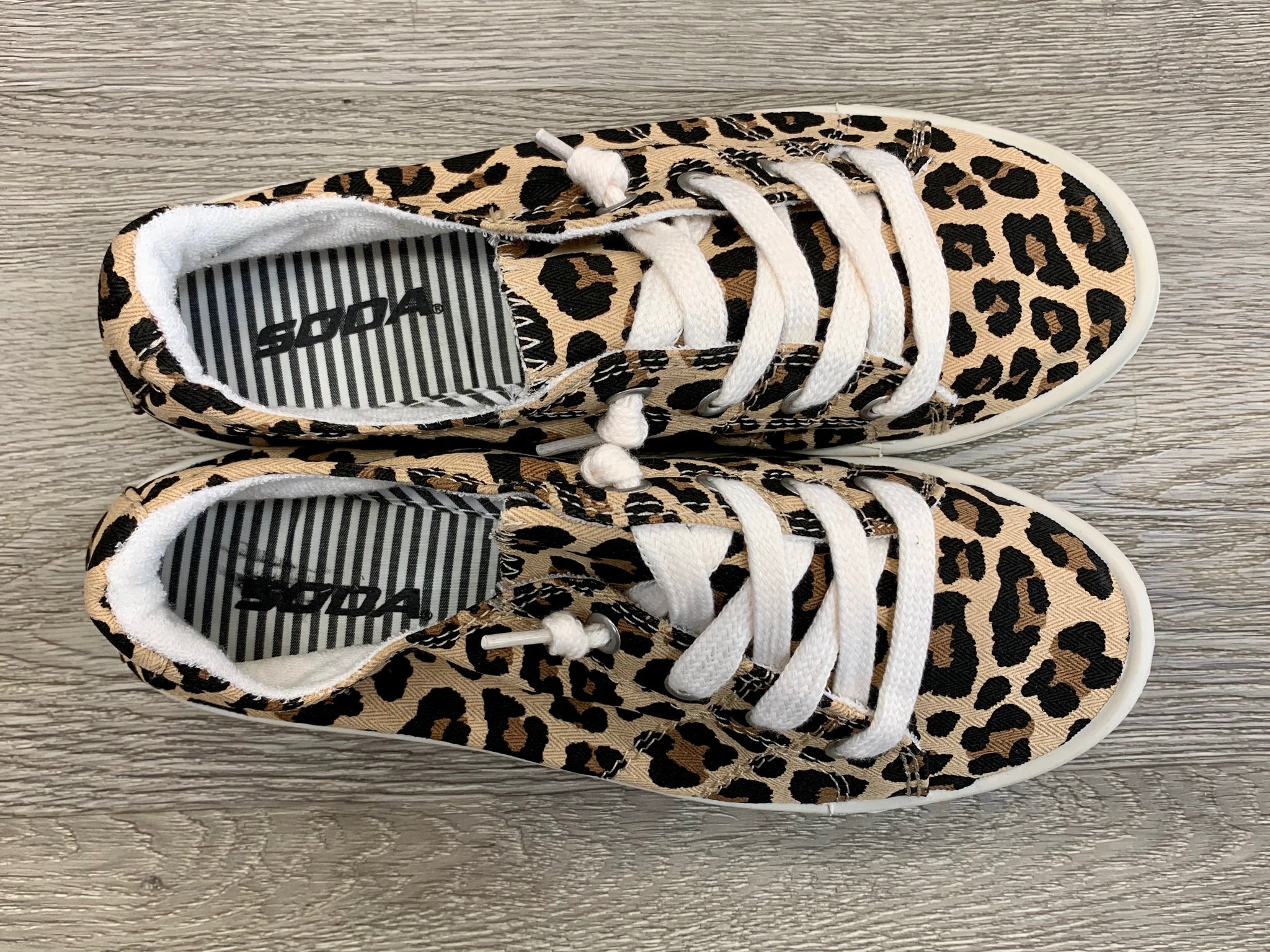 boutique leopard shoes