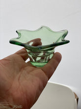 Load image into Gallery viewer, Villeroy and Boch Made in Germany Star Flower Crystal Votive Candleholders. Set of 4