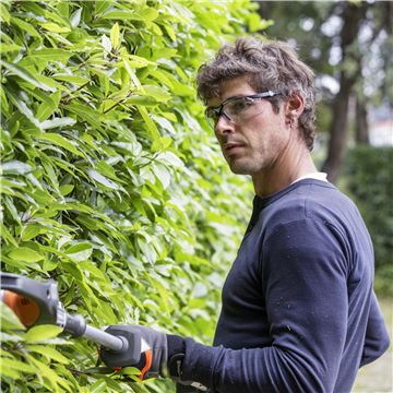 husqvarna hedge trimmer long reach