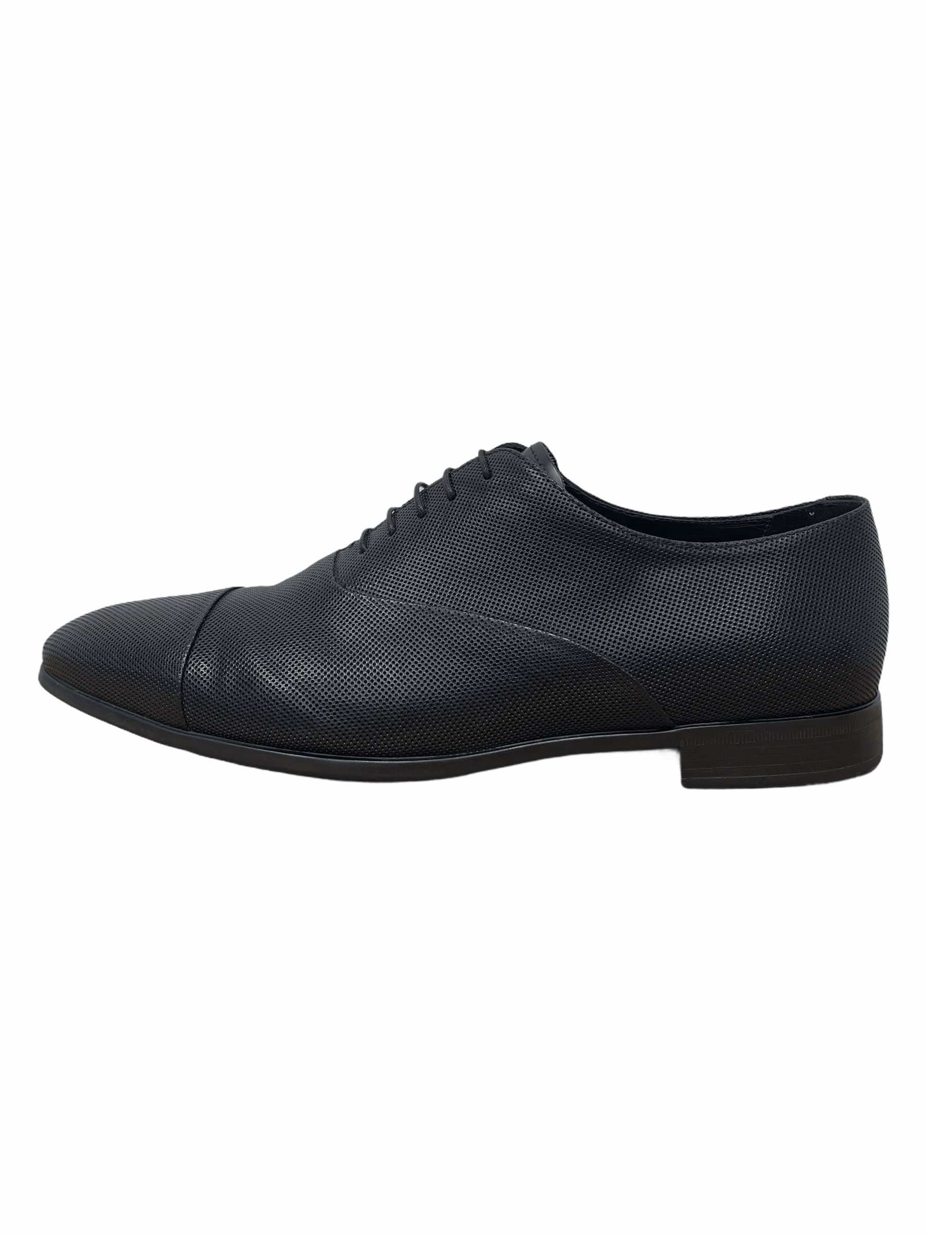 Giorgio Armani Black Leather Cap Toe Oxford Dress Shoes 10D – Genuine  Design Luxury Consignment