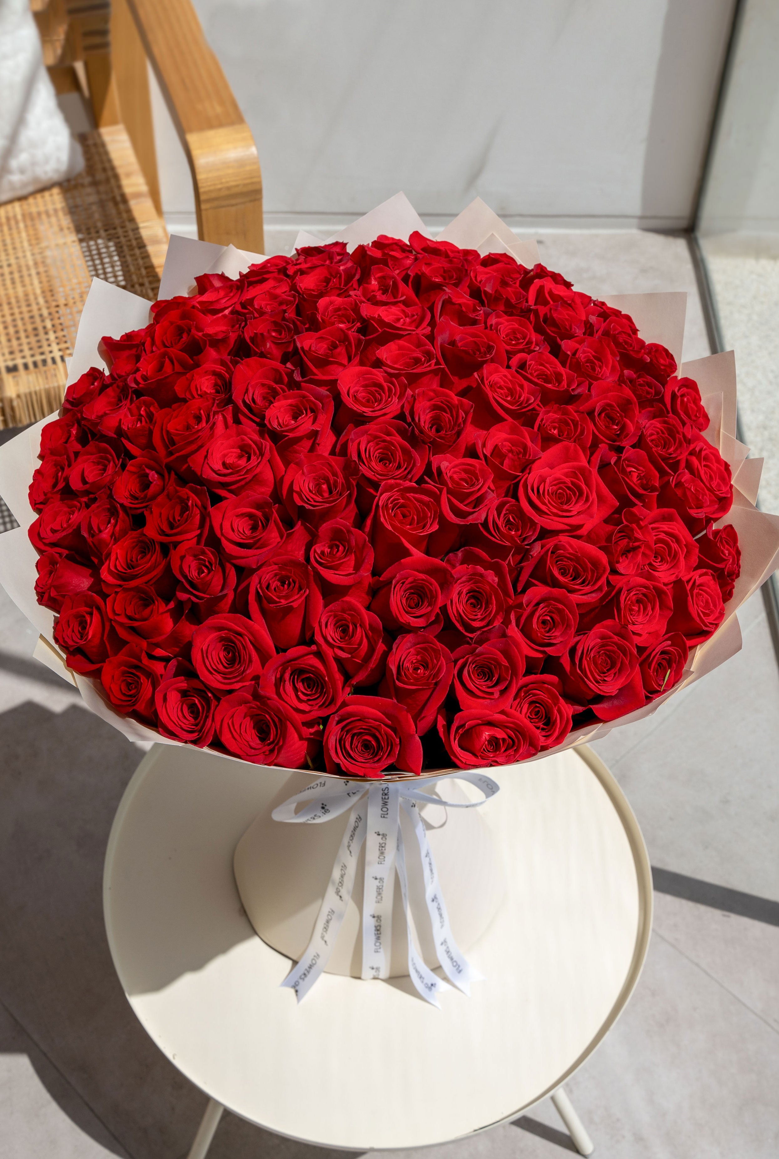 100 Red Roses – Flowers.ie