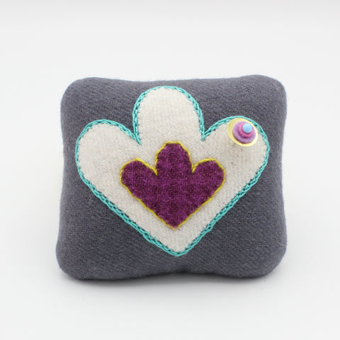 Rounded rectangle pincushion