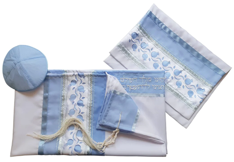 When It Comes to Buying Quality Hand-Made Tallits with Tzitzit Women, Trust Galilee Silks