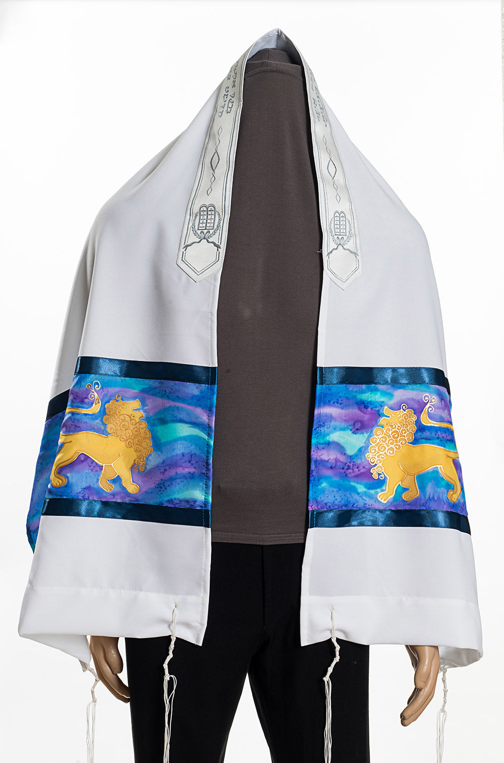 tallit prayer shawl