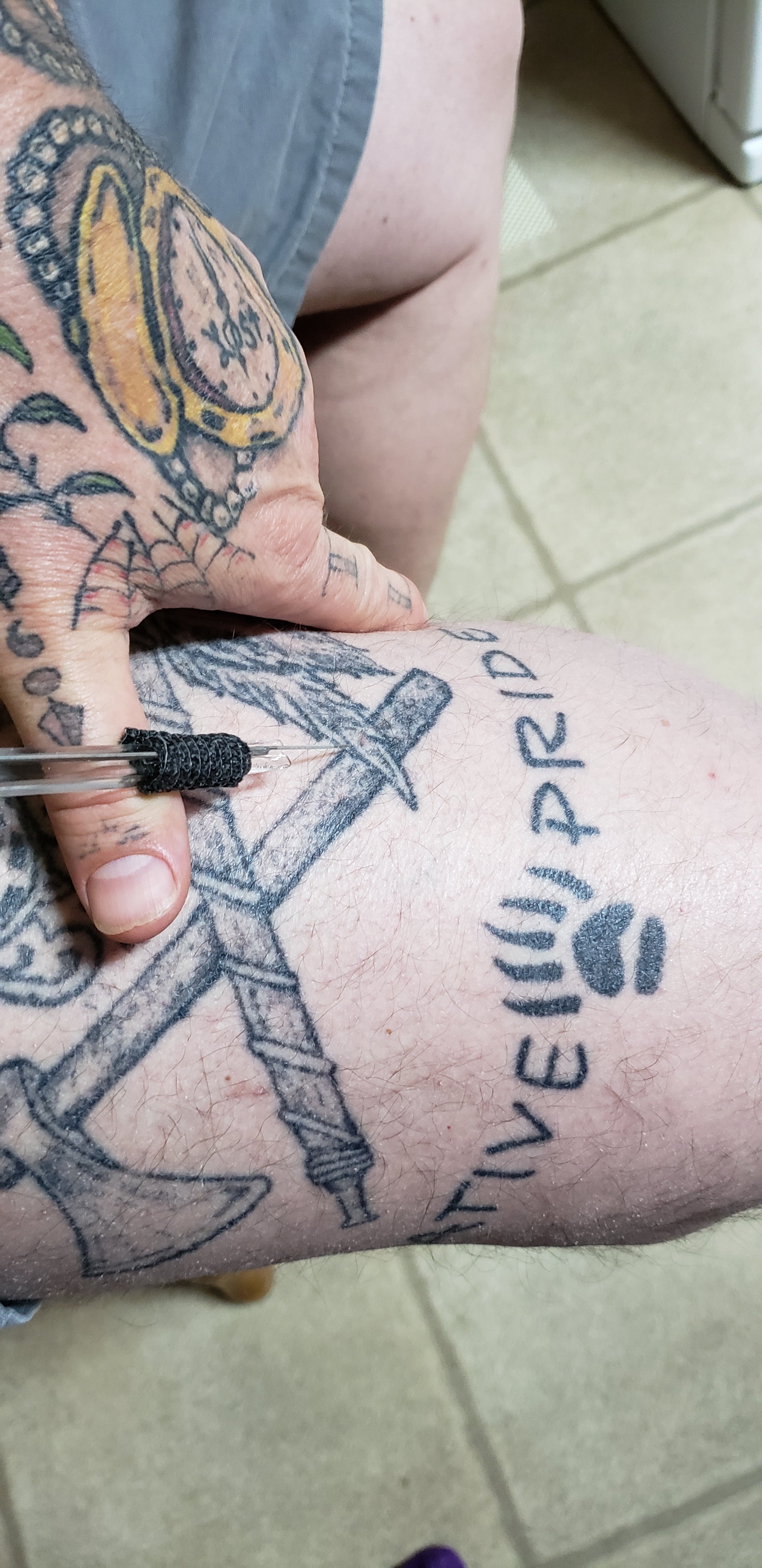 StickandPoke Tattoos What to Know Before Getting One  Glamour