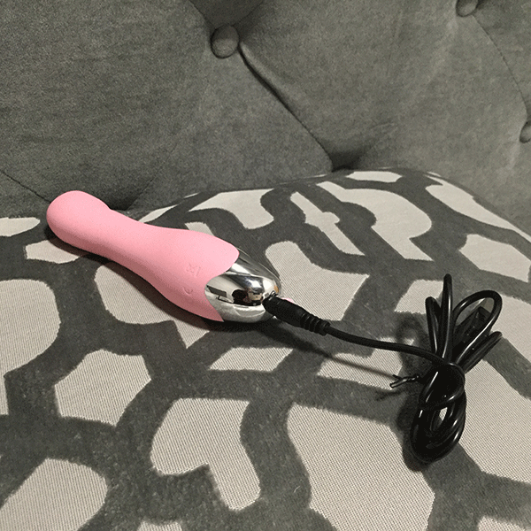 Rechargeable Silicone Vibrator Pink