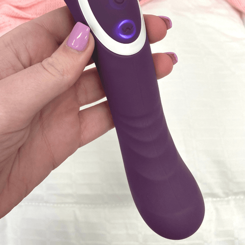 Image of the bottom of the toy, where it vibrates.