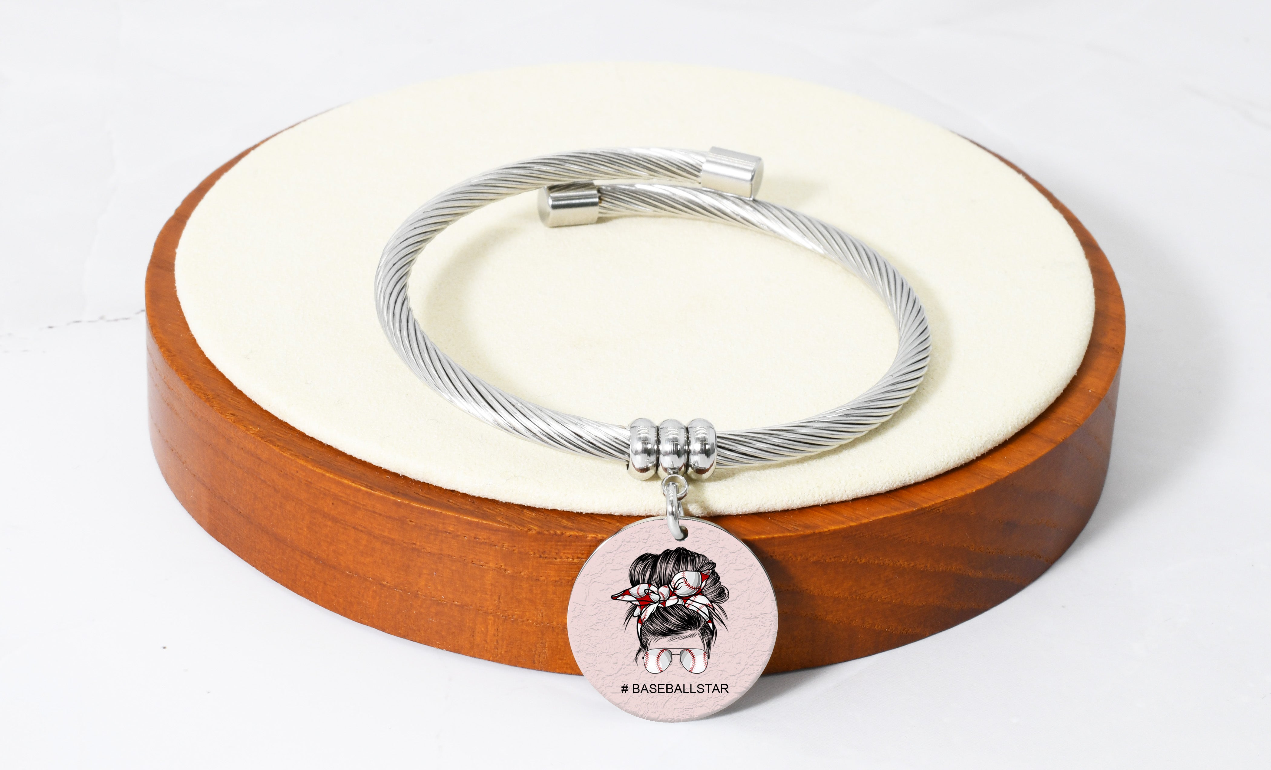 Reversible Sports Fan Cable Bracelet By Pink Box