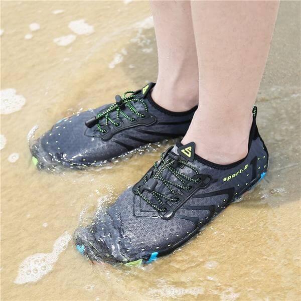 Free Your Feet Superior Aqua Shoes 