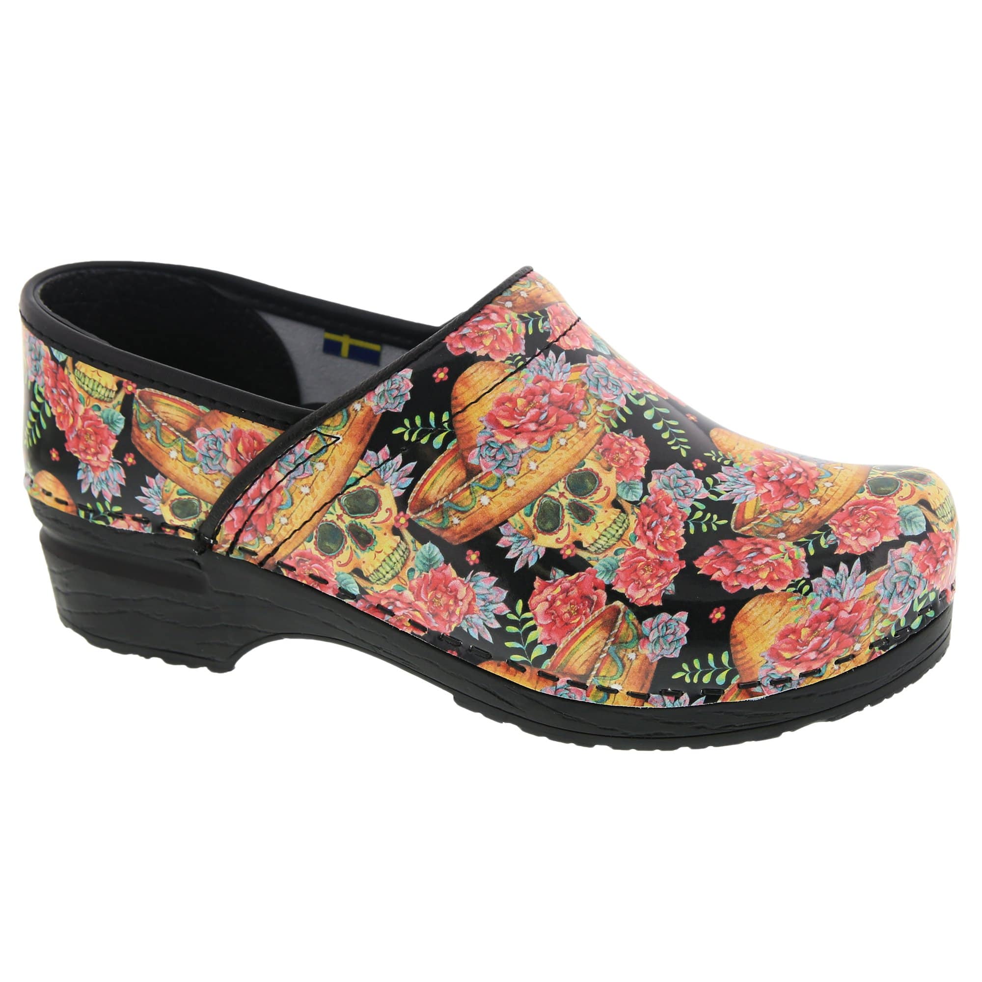 skull clogs women's