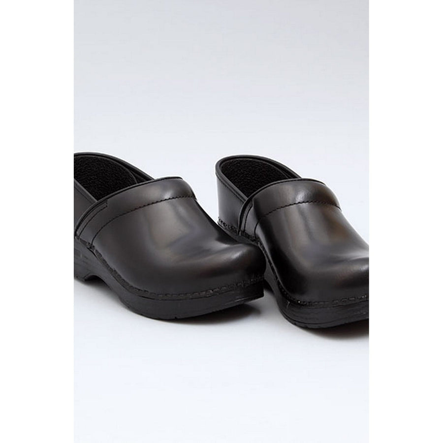 mens black leather clogs