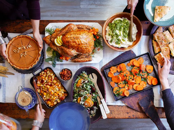 https://www.allrecipes.com/article/expert-tips-for-hosting-a-beautiful-thanksgiving-potluck/