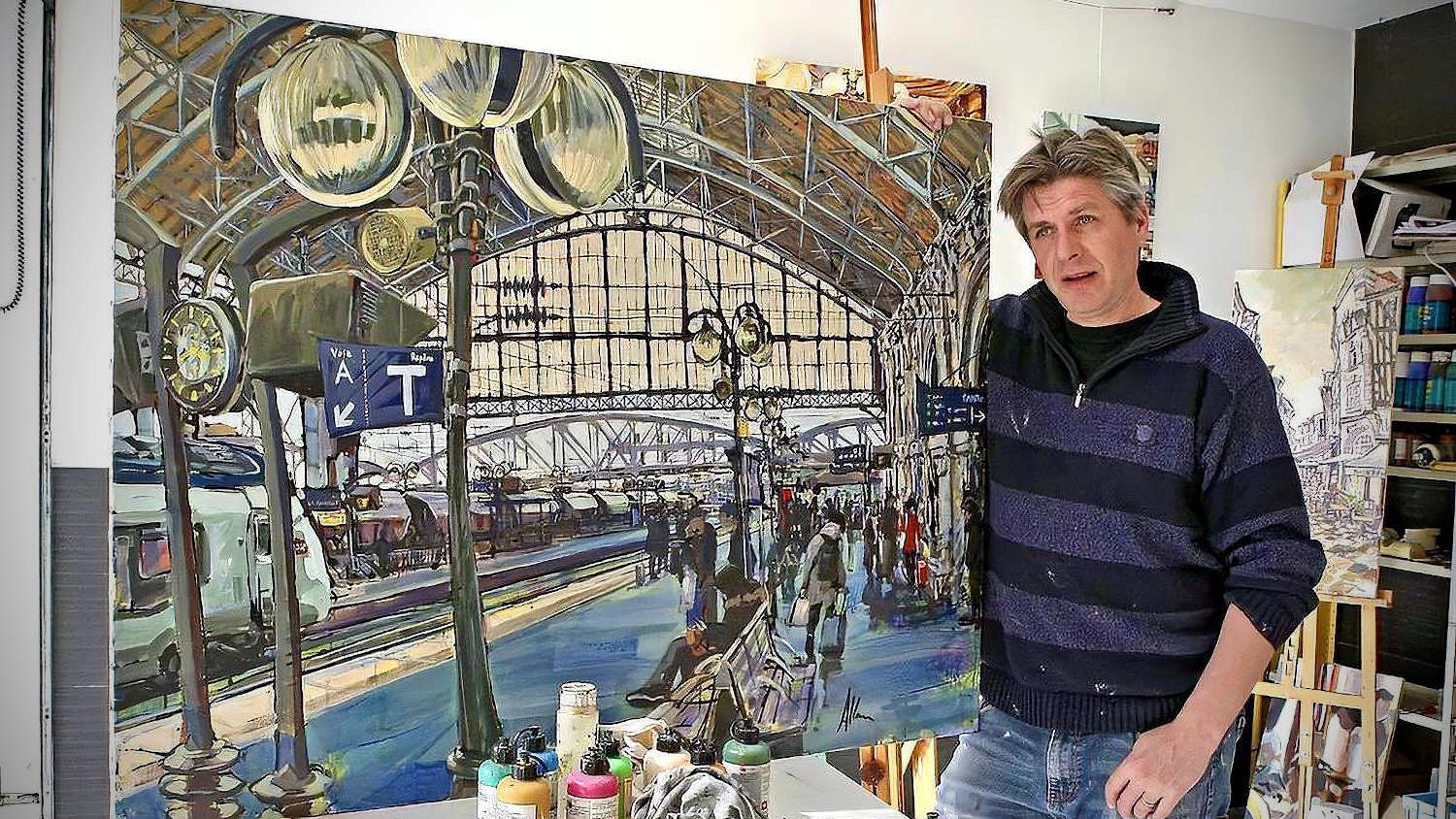 artist allan stephens with one of his large format artworks 