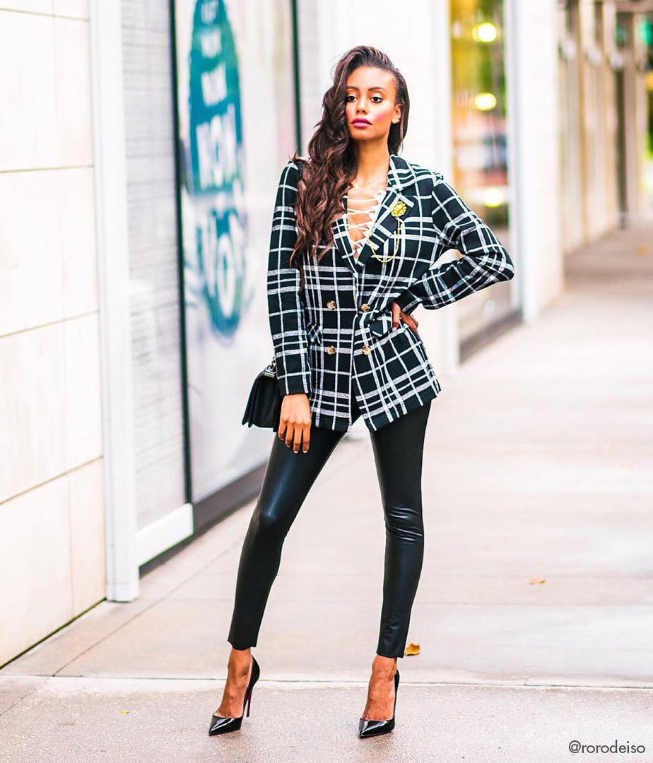 What You Should Know Before Buying Faux Leather Leggings