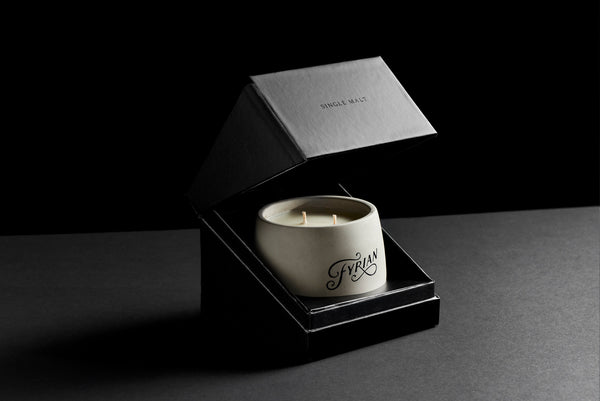 Fyrian candle packaging