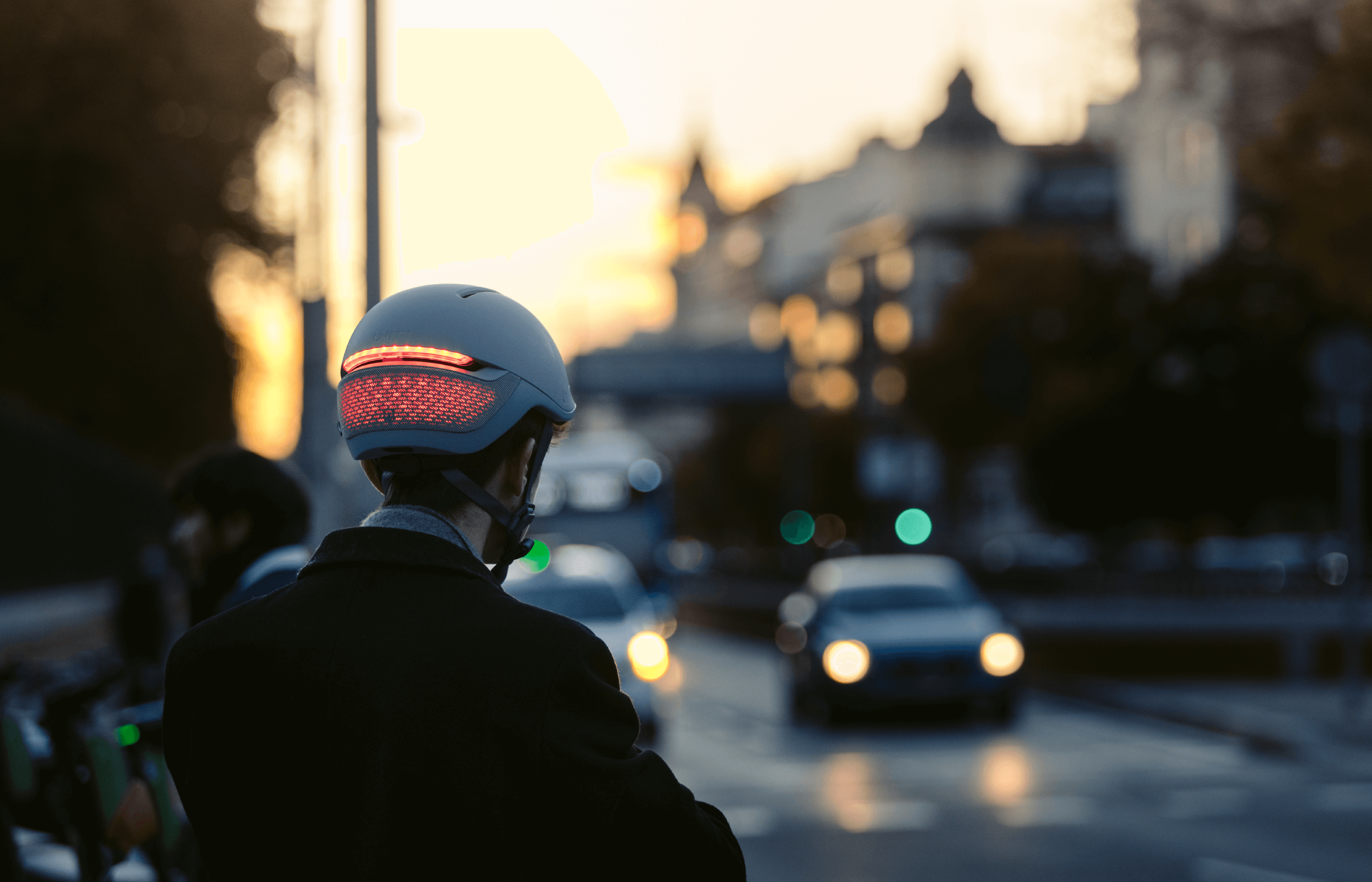 Smart Helmet with lights in the City with an Electric Vehicle | UNIT 1