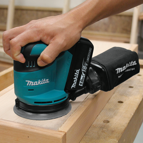 Makita 5in Random Orbit Sander SKU: XOB01T