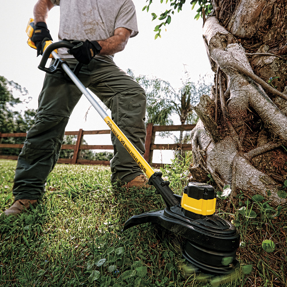 dewalt cordless lawn trimmer