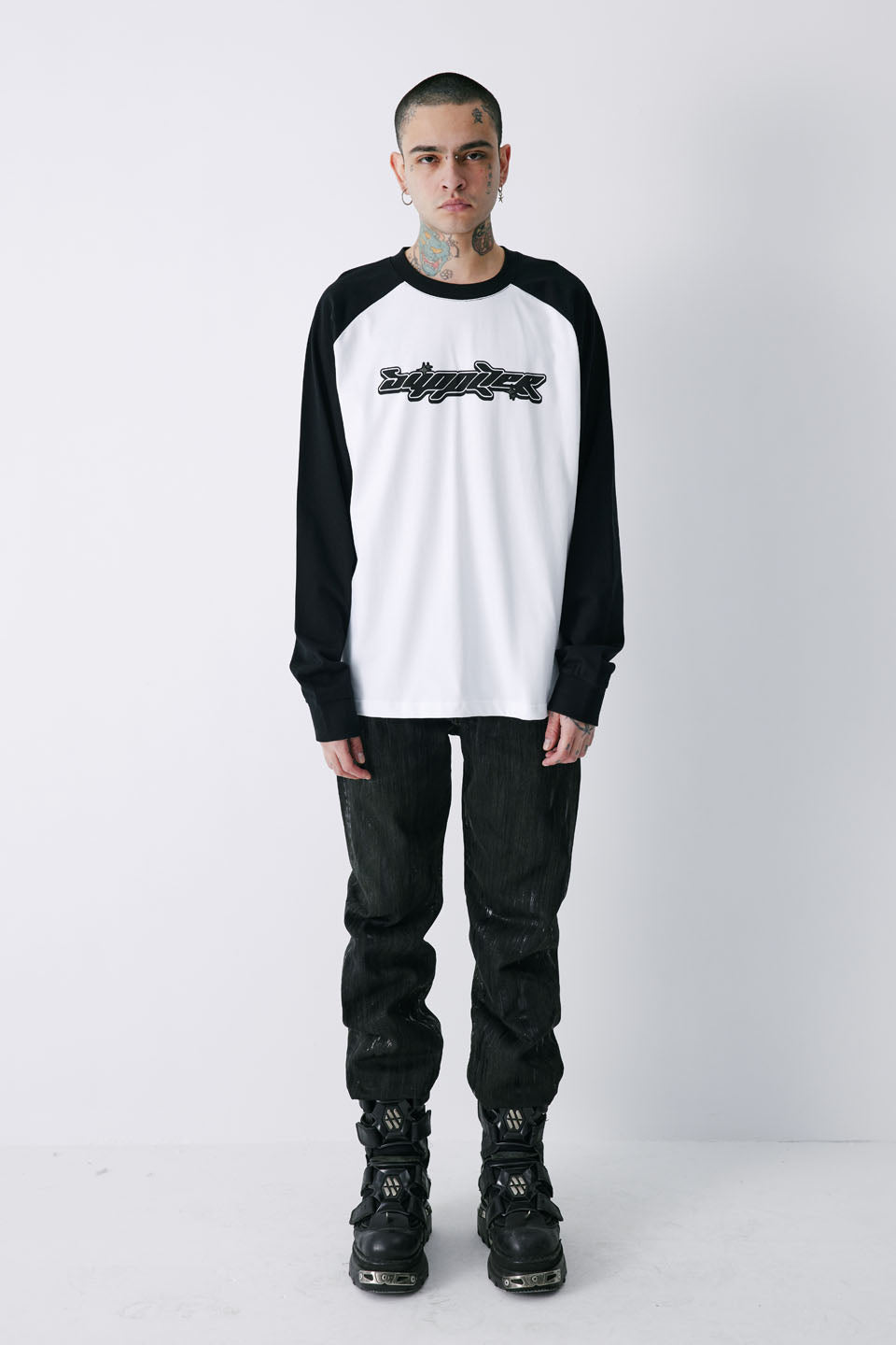 NTWRK - Planet Logo Raglan Long Sleeve