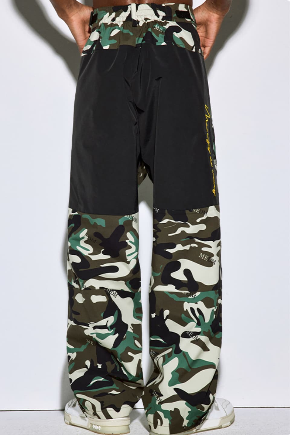 春夏秋冬おさんぽシリーズ Ｅ MEDM 23SS camouflage casual pants