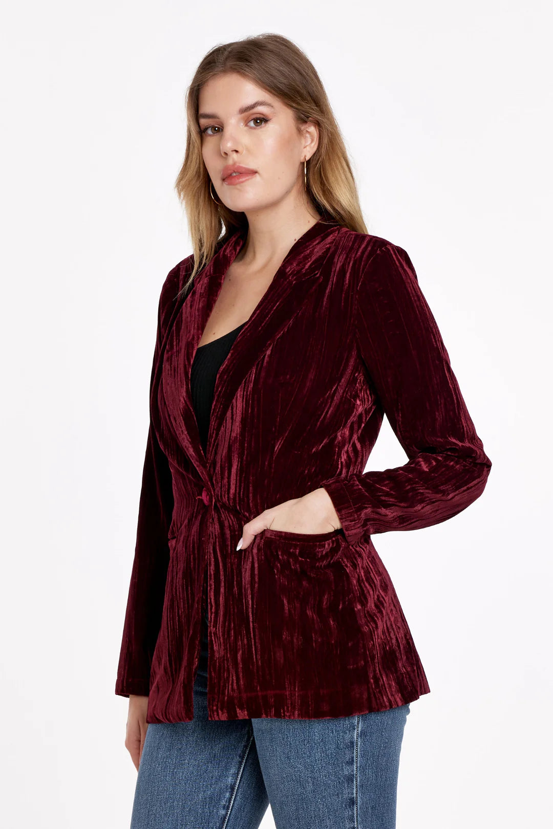 Dear John Women's Wylie Velvet Blazer, Red Plum