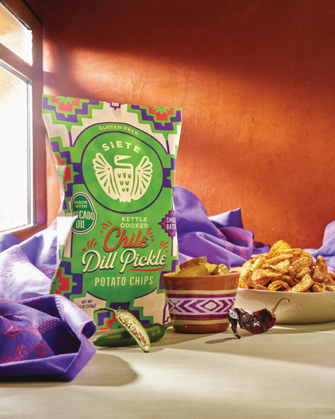 Siete Small Batch Chile Dill Pickle Potato Chips Photo