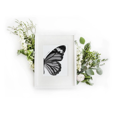 Main Piece of Butterfly-Themed Décor