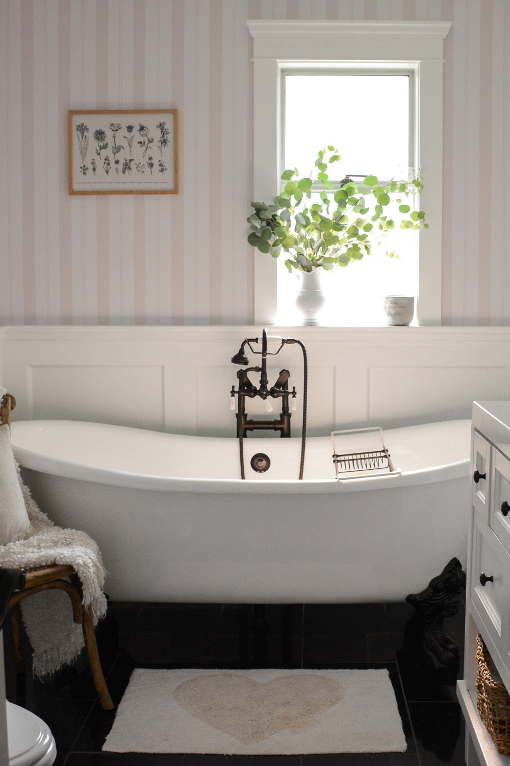 striped wallpaper in bathroom - urbanwalls