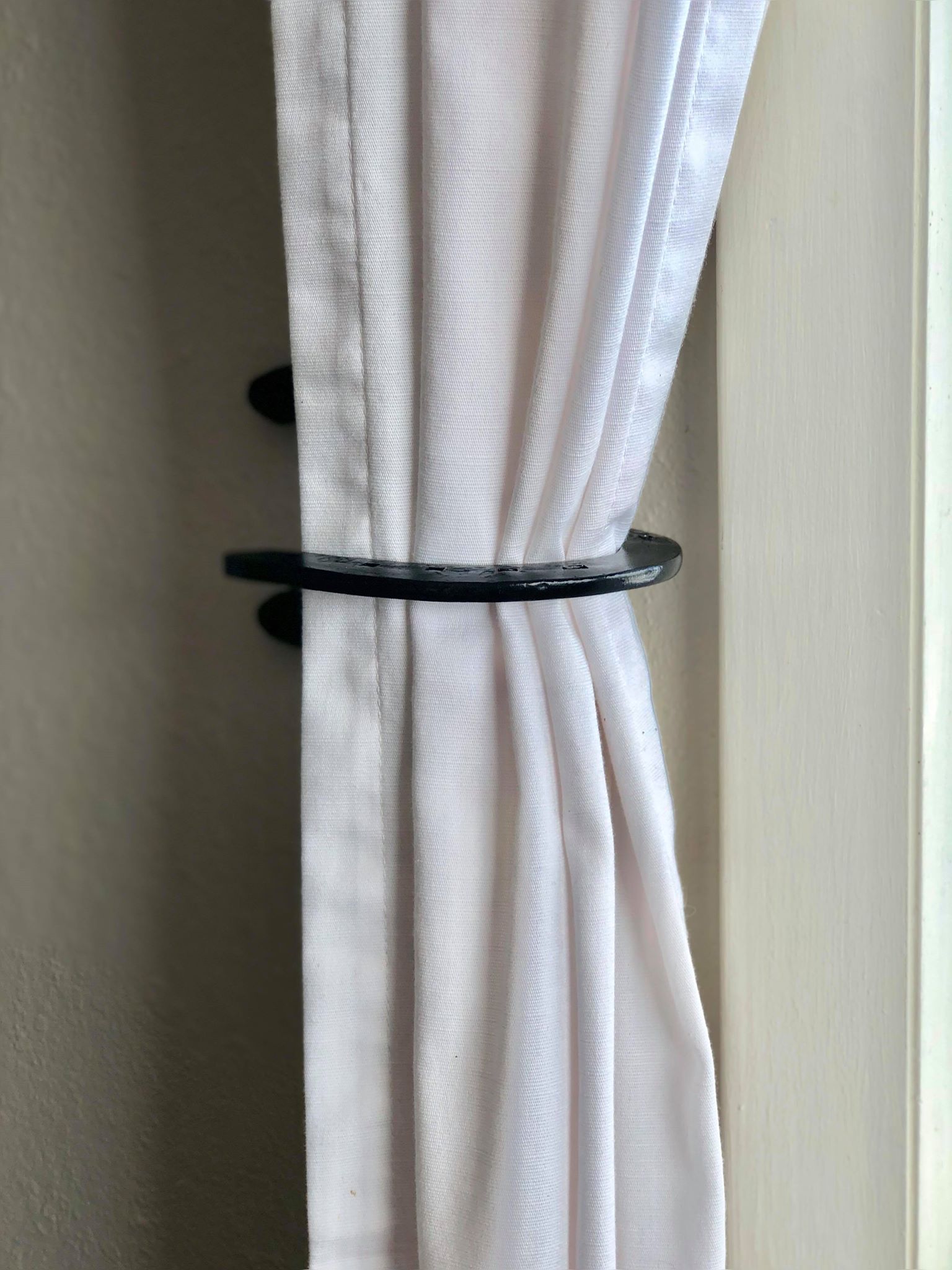 curtain tie backs