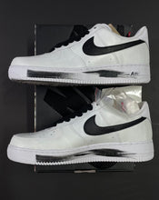 Load image into Gallery viewer, Nike Air Force 1 G Dragon