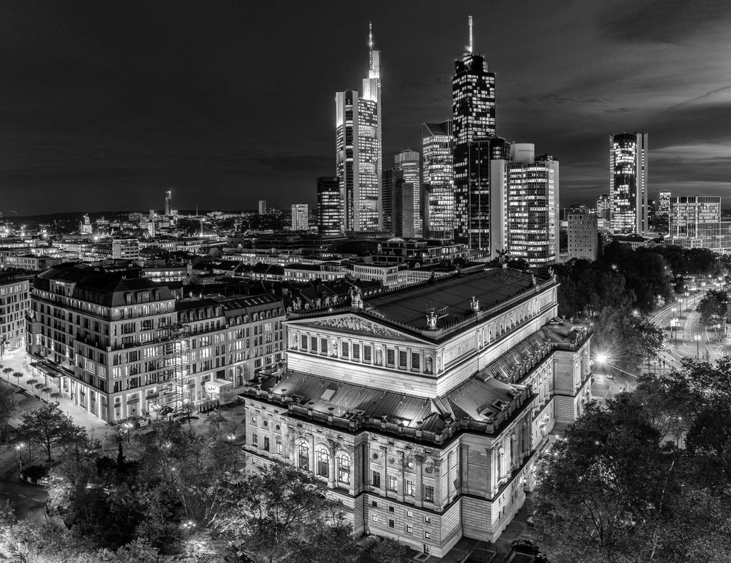 Frankfurt Schwarz Weiss Selman Dogan Photoworks