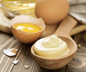 Egg mayonnaise hair mask healthy 