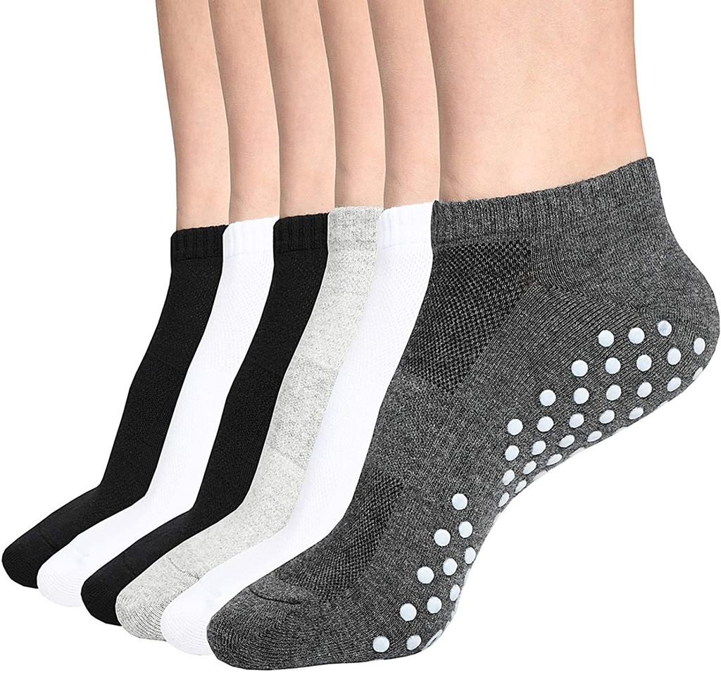 Muezna Non Slip Yoga Socks for Women, Anti-Skid Pilates, Barre, Hospital  Socks with Grips, Size 5-10