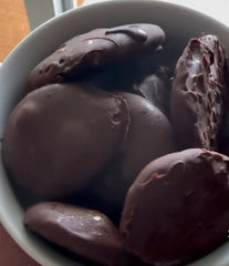 GALLETAS HELADAS BAÑADAS EN CHOCOLATE