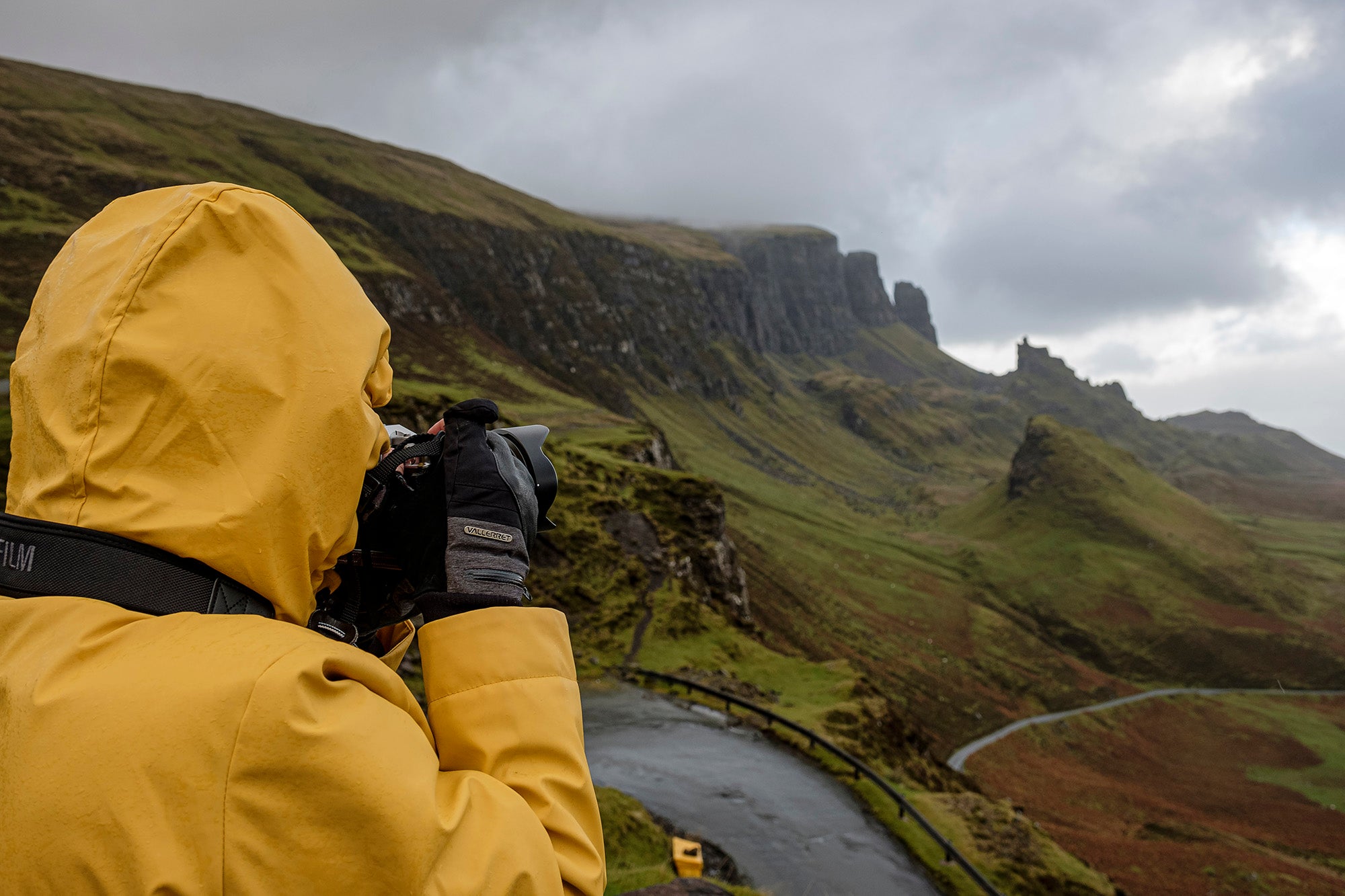 Quiraing by Joshua Miravalles for Vallerret Photography Gloves