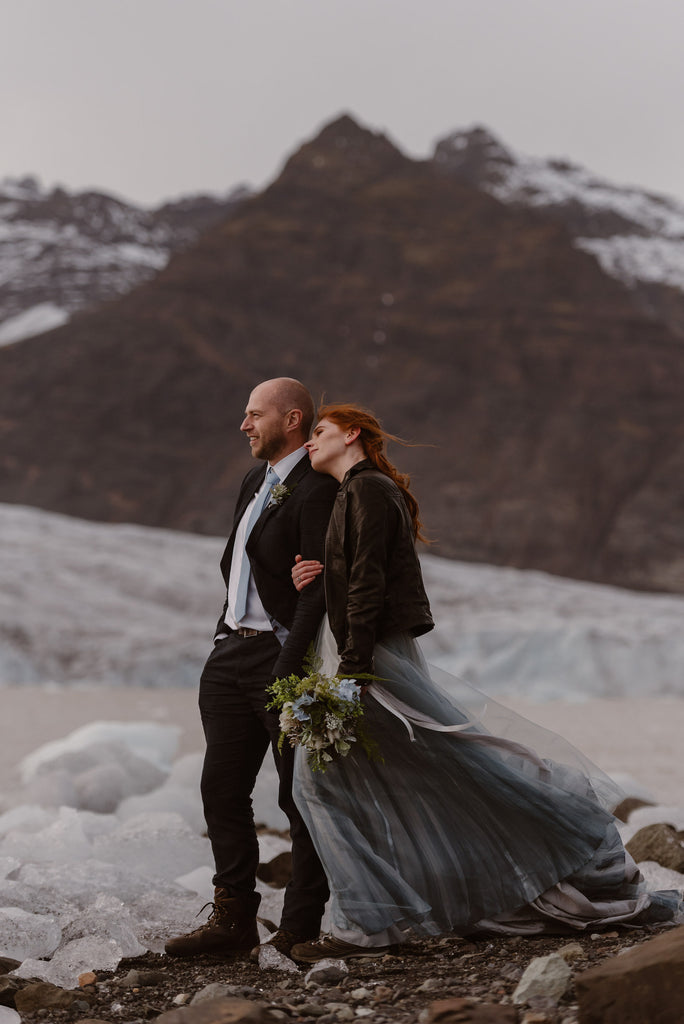 Bride and groom in winter wedding