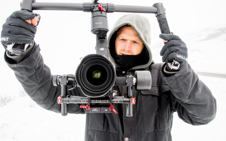 gloves used for winter videography