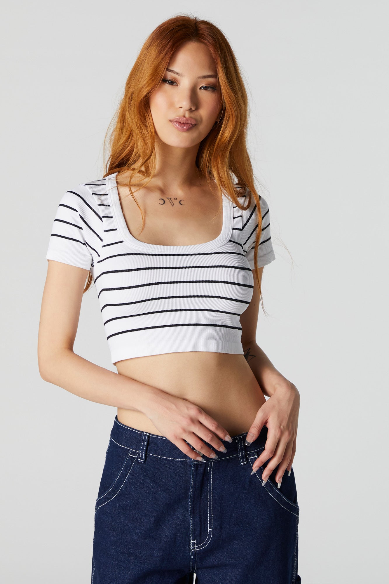 Striped Seamless Scoop Neck Cropped Tank – Charlotte Russe