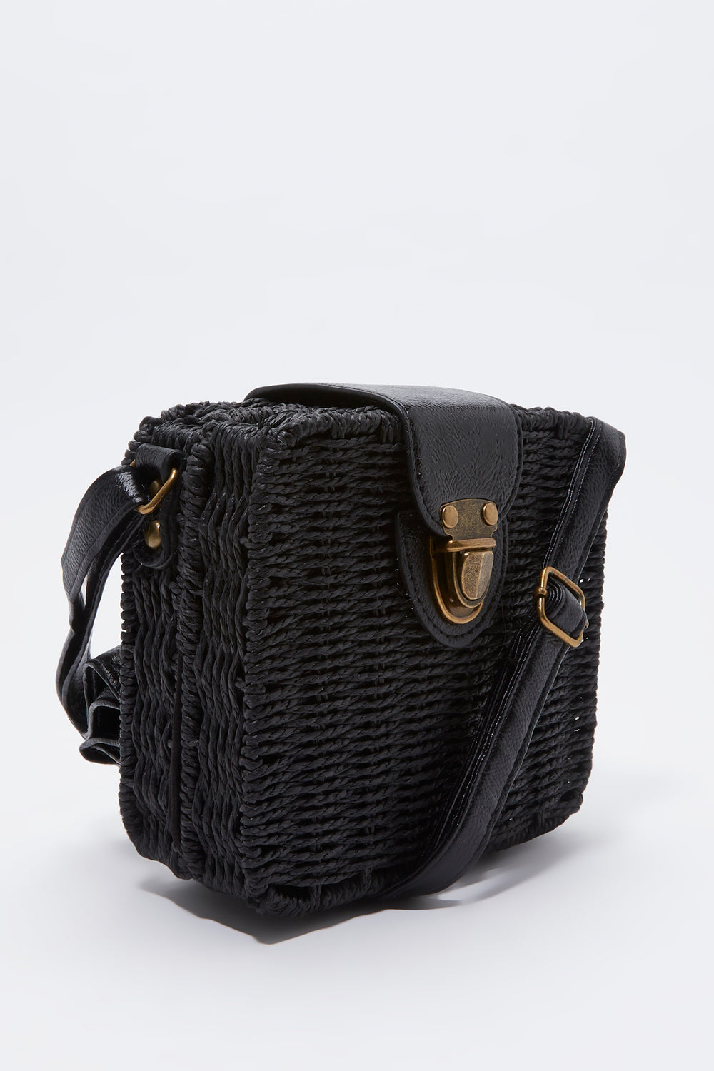 black wicker bag